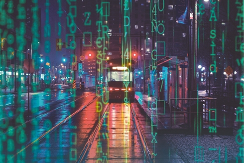 Tram traveling on public roads at night. Urban innovation - Inter-American Development Bank - IDB