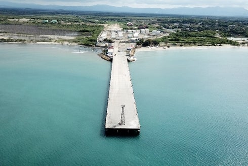 A long dock over water - Inter-American Development Bank - IDB